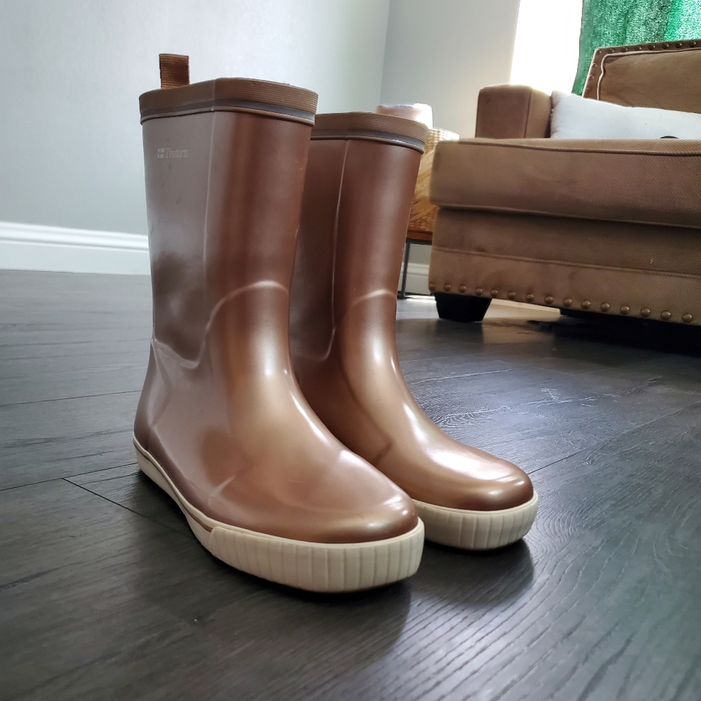 Tretorn Rain boots rose gold